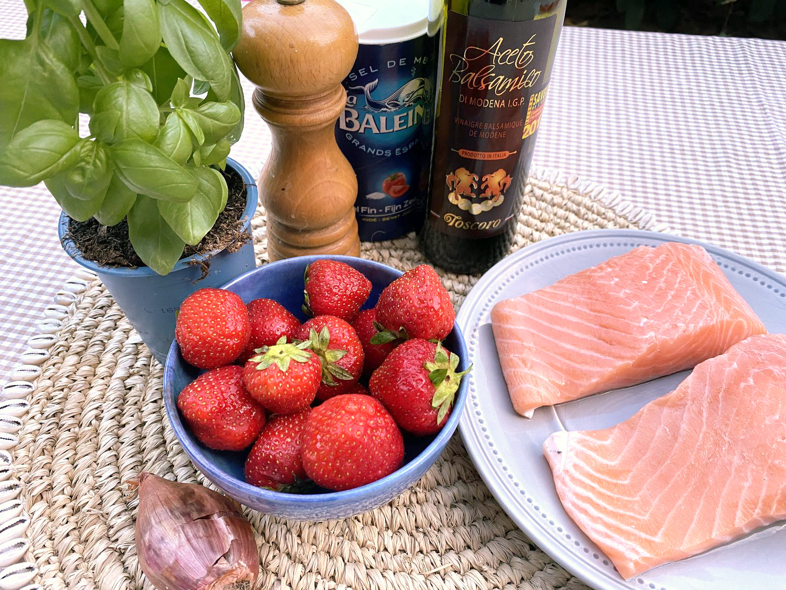 Vérine fraises basilic et saumon – la Belge attitude